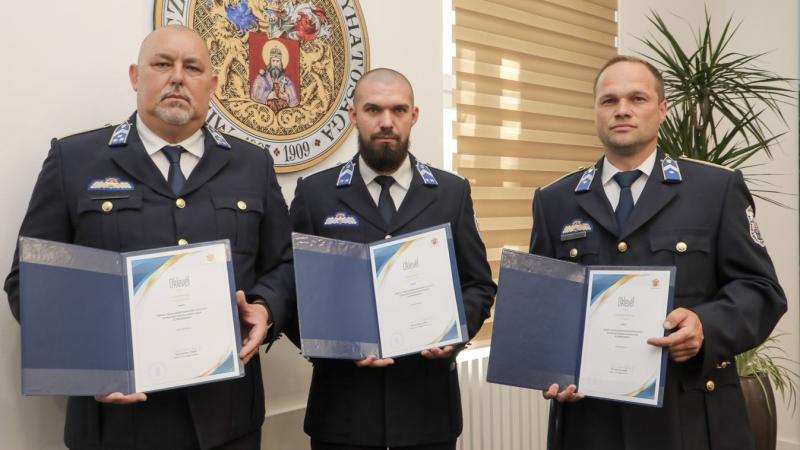 Miskolcon rendőri elismeréseket adtak át, de vajon mi áll ennek a hátterében?