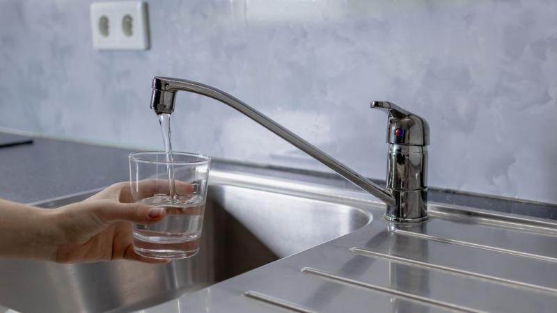 A nagykőrösi ivóvíz minőségével kapcsolatban aggályok merültek fel, és érdemes tájékozódni a jelenlegi helyzetről. Az érintett hatóságok már dolgoznak a megoldásokon, és fontos, hogy a lakosság tisztában legyen a helyzet részleteivel, valamint a legfrisse