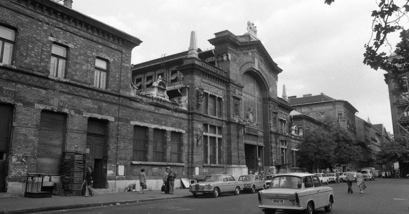 Budapest rejtett, de annál inkább figyelemre méltó részei, amelyek egykor a város legveszélyesebb környékeiként voltak ismertek, mára talán már elfeledődtek. Ezek a területek nemcsak a múlt sötét árnyait idézik fel, hanem a város folyamatos átalakulásának