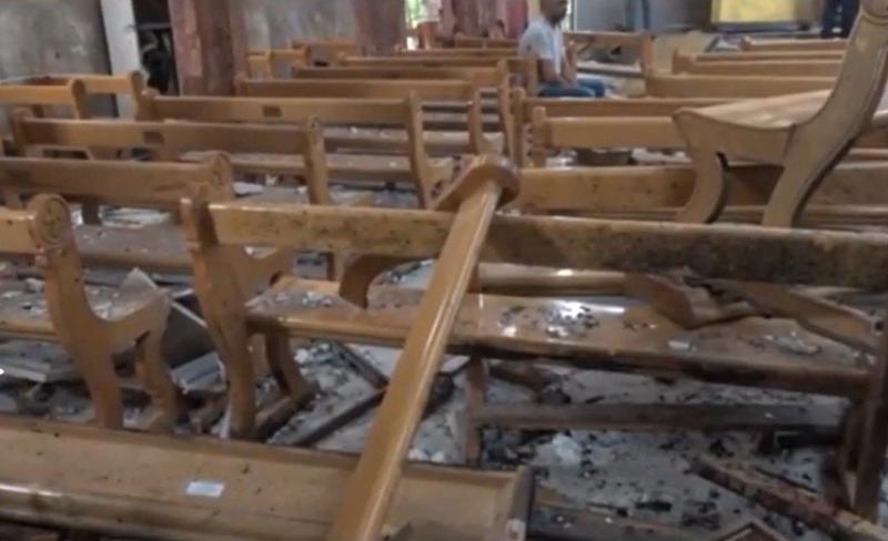 Az Európai Unió Külügyi Szolgálata határozottan elítélte a Szíriában történt robbantást, amely egy keresztény templomot célzott meg. Az esemény súlyosságát és a vallásszabadság védelmének fontosságát hangsúlyozta a szervezet, amely a béke és a tolerancia 