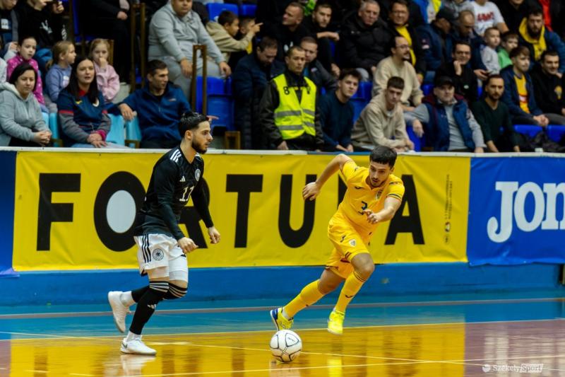 A romániai futsalválogatott végre felfedezheti legújabb ellenfelét, és a magyar csapat is a színen lehet! | Székely Sport