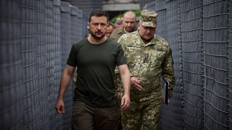Az ukránok már a lábuk nyomával is megkérdőjelezhetik Magyarország függetlenségét.