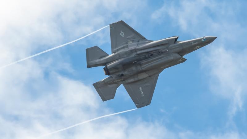 Az oroszok bejelentették: könnyedén képesek lennének eltávolítani a híres amerikai F-35-öst.
